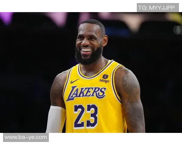 湖人对决开拓者精彩回放11月15日全场比赛精彩瞬间回顾