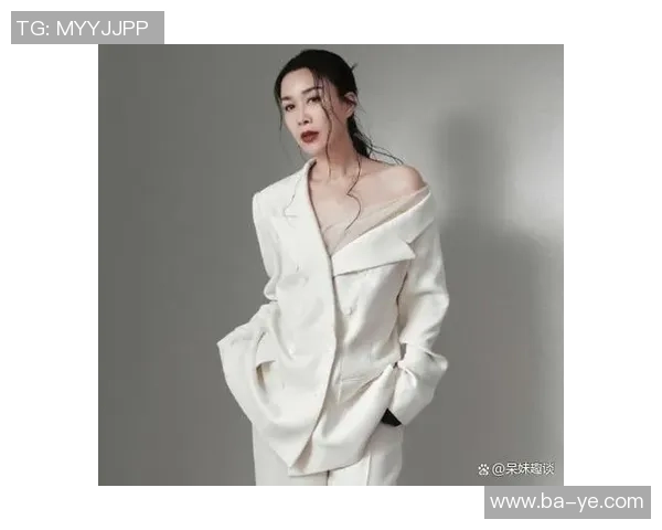 卡地亚这一夜,郭晶晶余音绕梁风貌尽显,秒掉内娱“排骨精”! 卡地亚这一夜,郭晶晶余音绕梁风貌尽显,秒掉内娱“排骨精”!